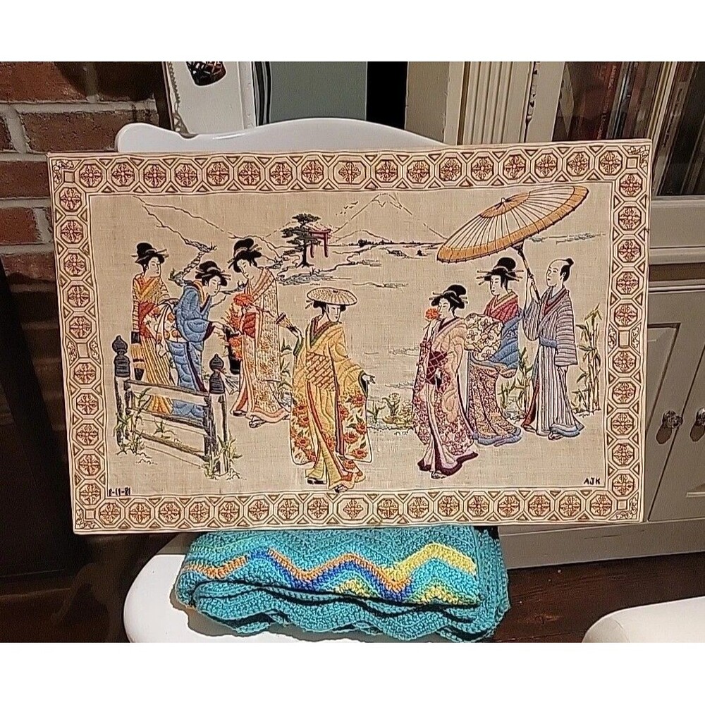 Vtg Oriental Japanese Geisha Embroidery Needle Craft Crewel Wall Hanging 1981 Lg